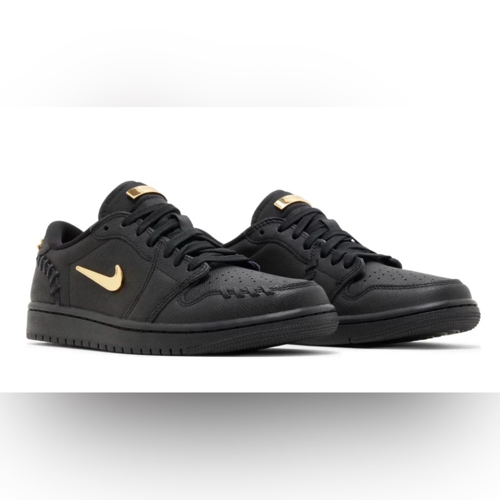 NIKE AIR JORDAN 1 LOW METHOD SNEAKERS! NWT Size 7.5